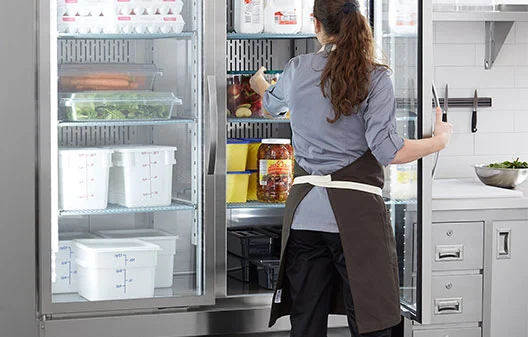 Commercial reach-in cooler repair